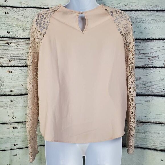 Forever 21 Nude Blouse Small Long Sleeve Crochet Lace Raglan Top Feminine Chic - Picture 5 of 8